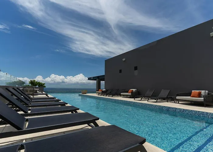 Magnificent View Of The Caribbean Sea/3pool/skybar By Yeah